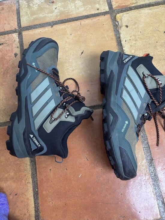 Adidas Men\'s Terrex Skychaser Mid Gore-Tex Hiking Shoes Size 11 main image 6